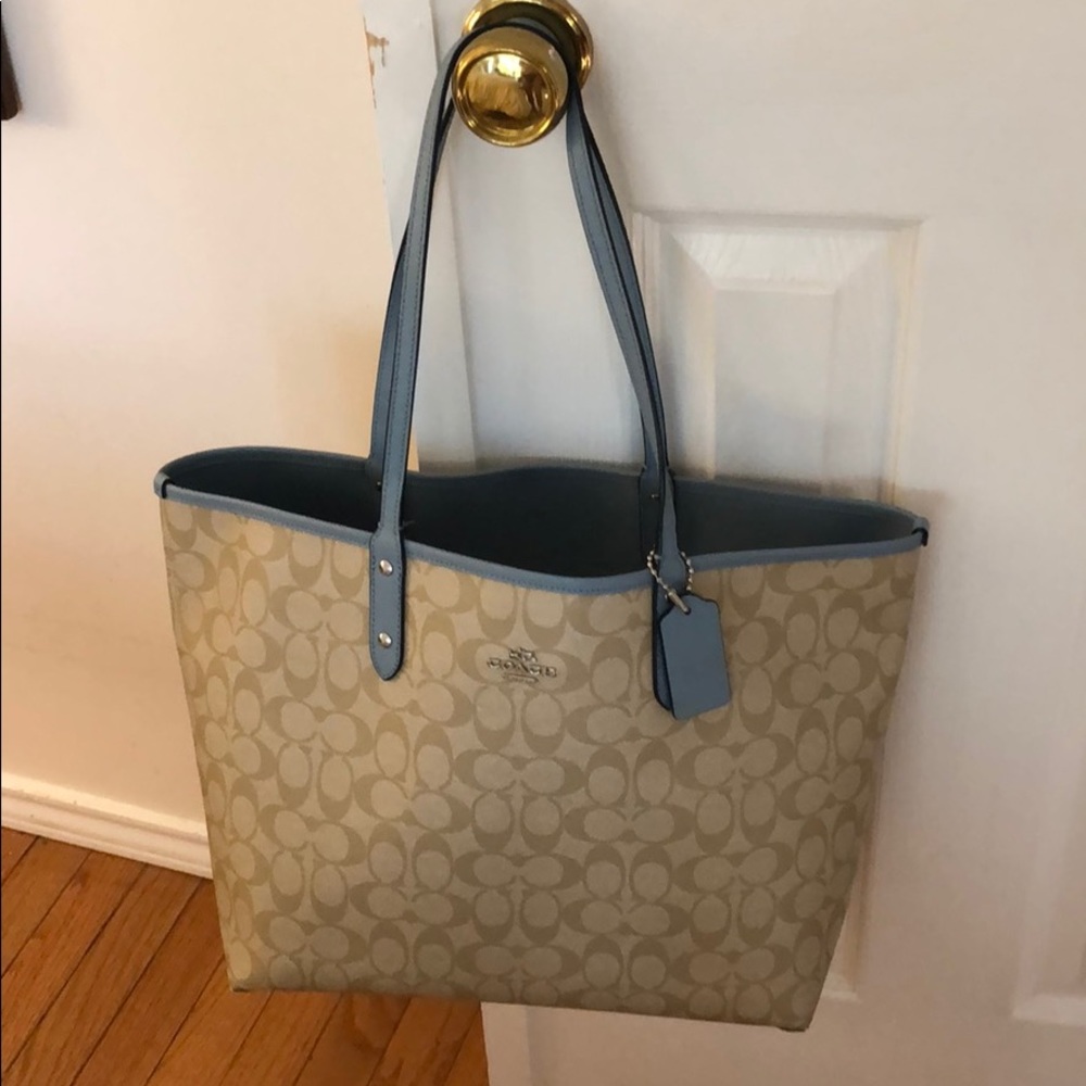 Coach tote
